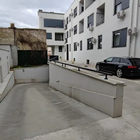 Apartamento Filinhome Stefanovica 8 *