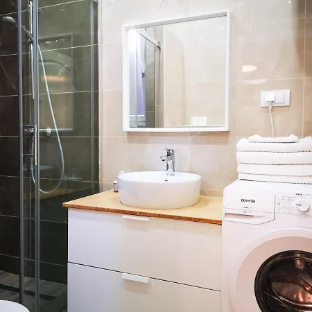 Apartment Filinhome Stefanovica 8 *