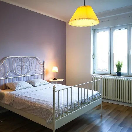 Filinhome Stefanovica 8 *