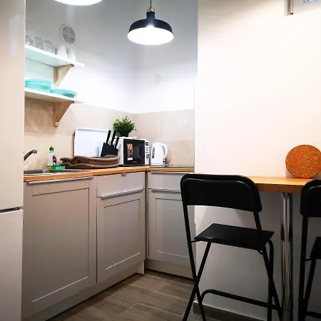 Filinhome Stefanovica 8 דירה